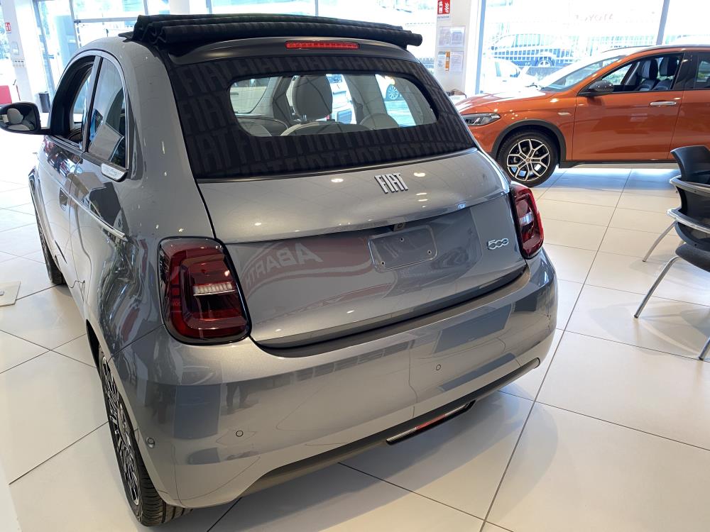 02 fiat.jpg