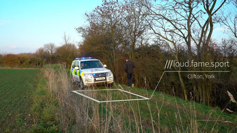 09 Emergency Services_Car arriving incident loud.fame.sport.jpg