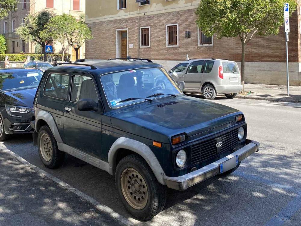 df6e443538d5ae93e9083931e2fcb9cc6f47908a_xlarge.jpg