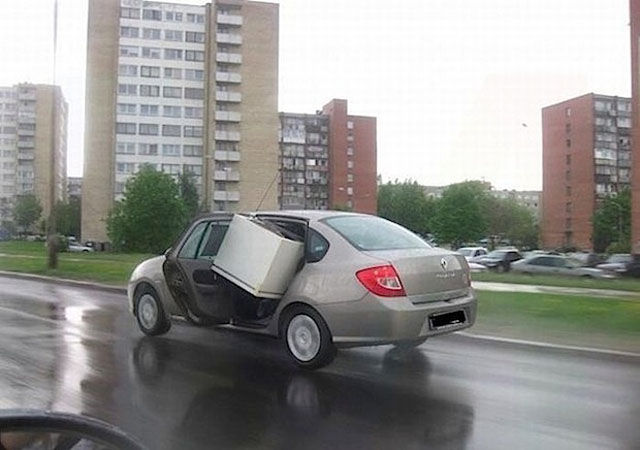 driving_safely_never_heard_of_it_640_26.jpg