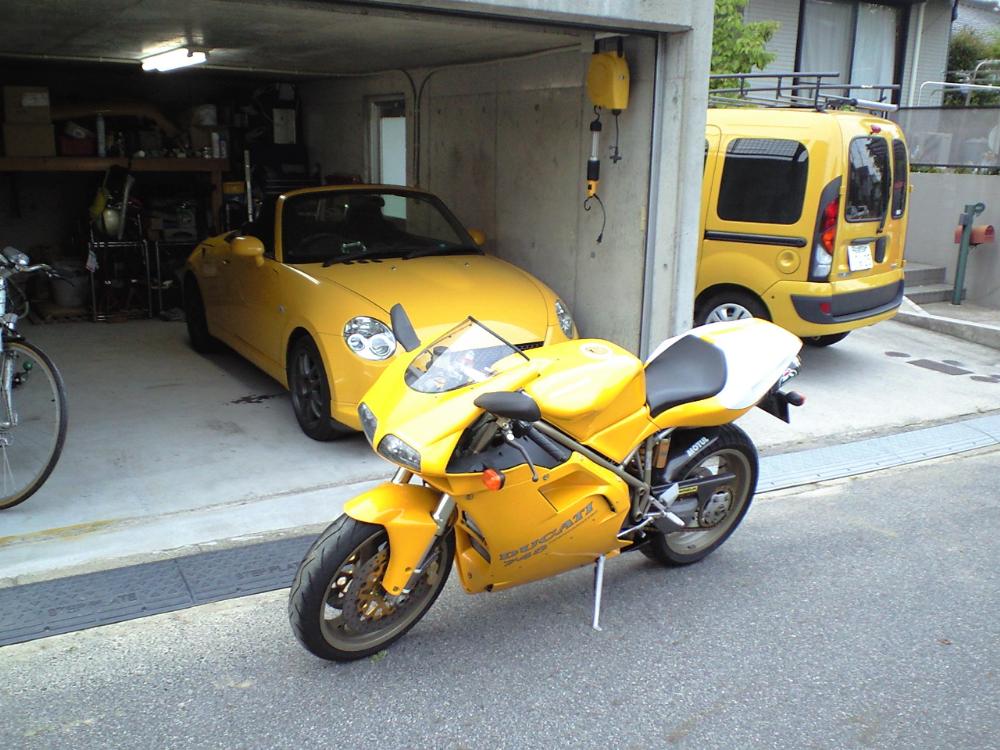 プロフィール3に写真を追加してください。