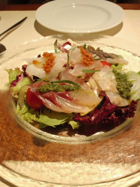 尾鷲港の魚のカルパッチョ.jpg