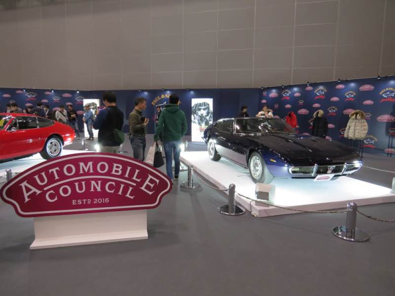 amc19001.jpg