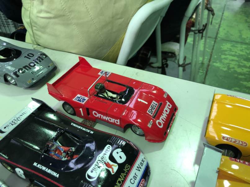 slotcar212.jpg