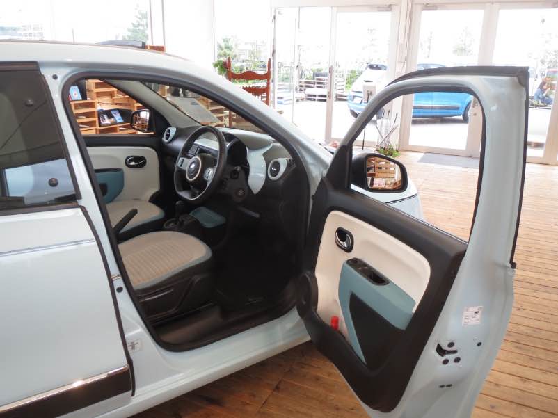 twingo104.jpg