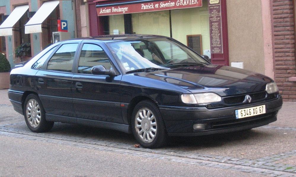 1200px-Renault_Safrane_a_Wissembourg.jpg