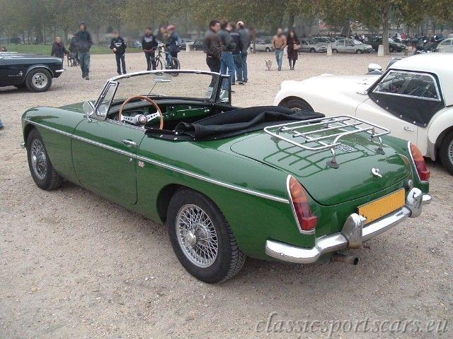 green-mgb-mk1-rear.jpg