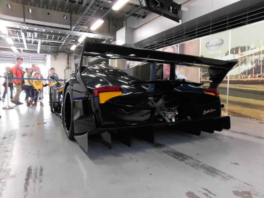 zonda3.jpg