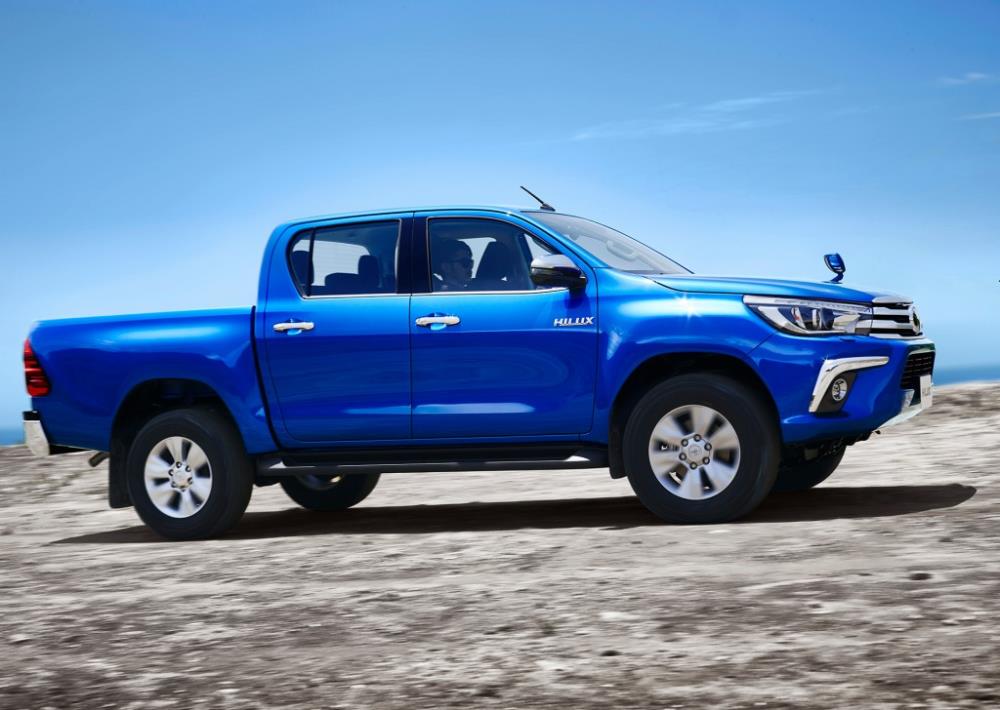 20170912-TOYOTA-HILUX.jpg