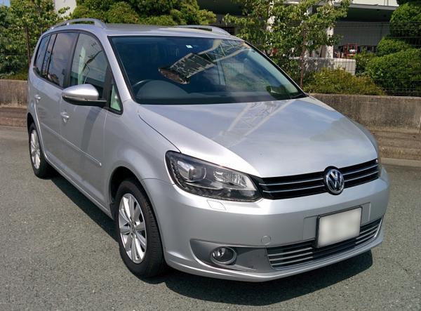 VW Touran.png