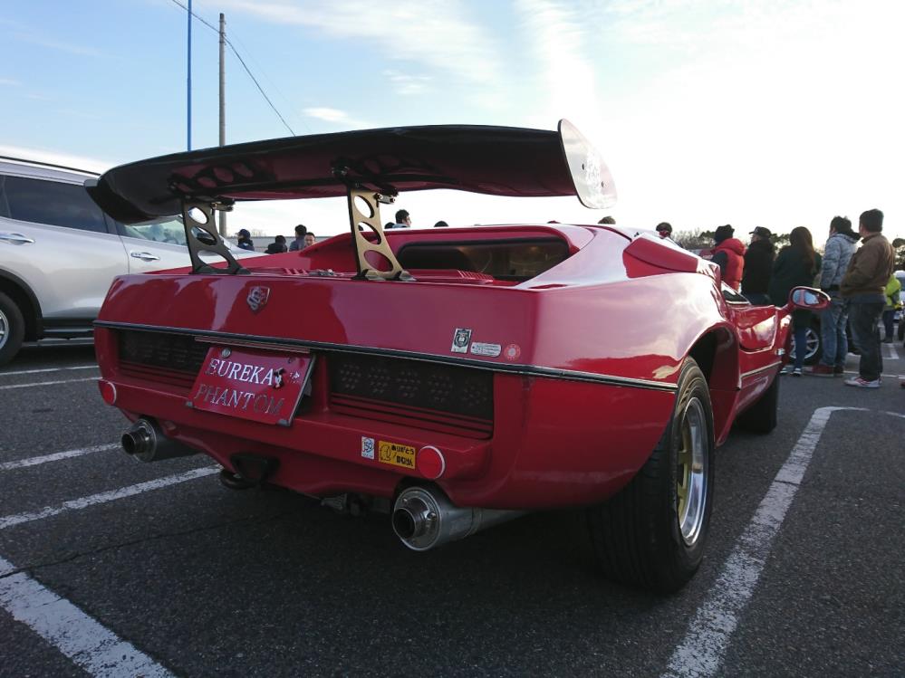 b61dc798e07f4e58ad02c653cdf8564f.jpg
