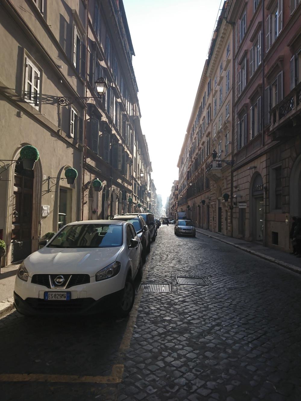 cba9905ef2644893a5936938ab018e01.jpg