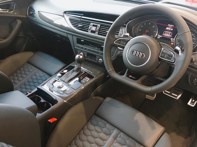 2017523RS6AV4.jpg