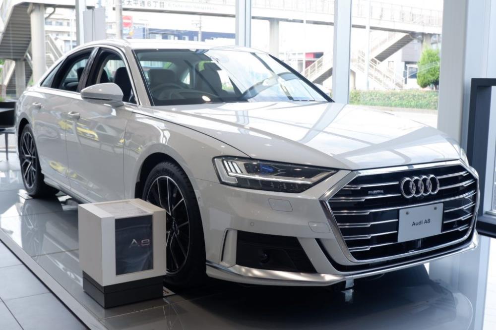 1展示車-1024x683.jpg
