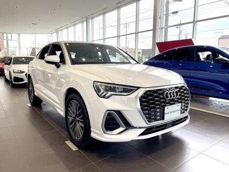 Q3SBグレイシア展示車-1.jpg