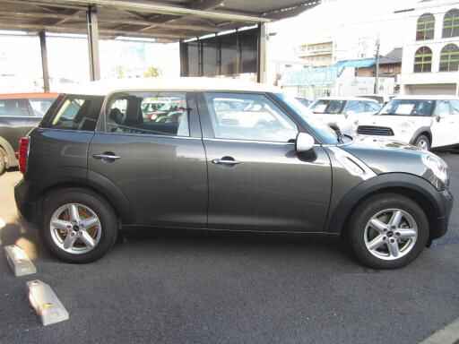 R60cp(2)-2-thumb-512x384-84931.jpg