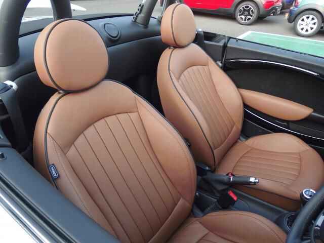 R595-thumb-640x480-146530.jpg