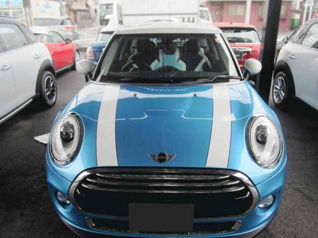 blue2-3-thumb-640x480-133894.jpg