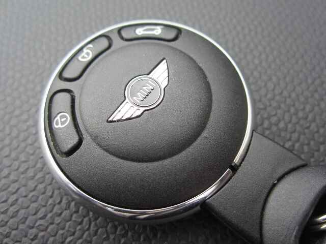 クロスオーバー鍵-thumb-640x480-168478.jpg