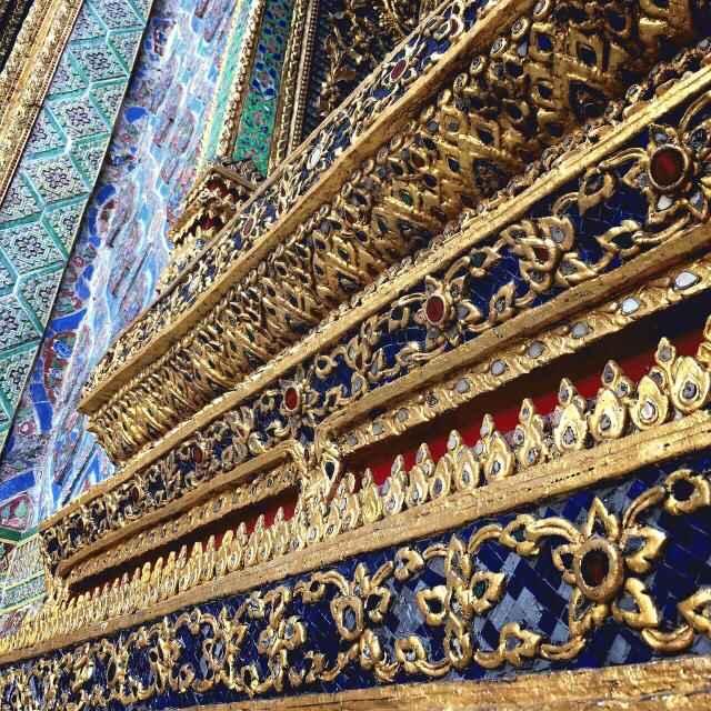 tai10-thumb-640x640-227048.jpg
