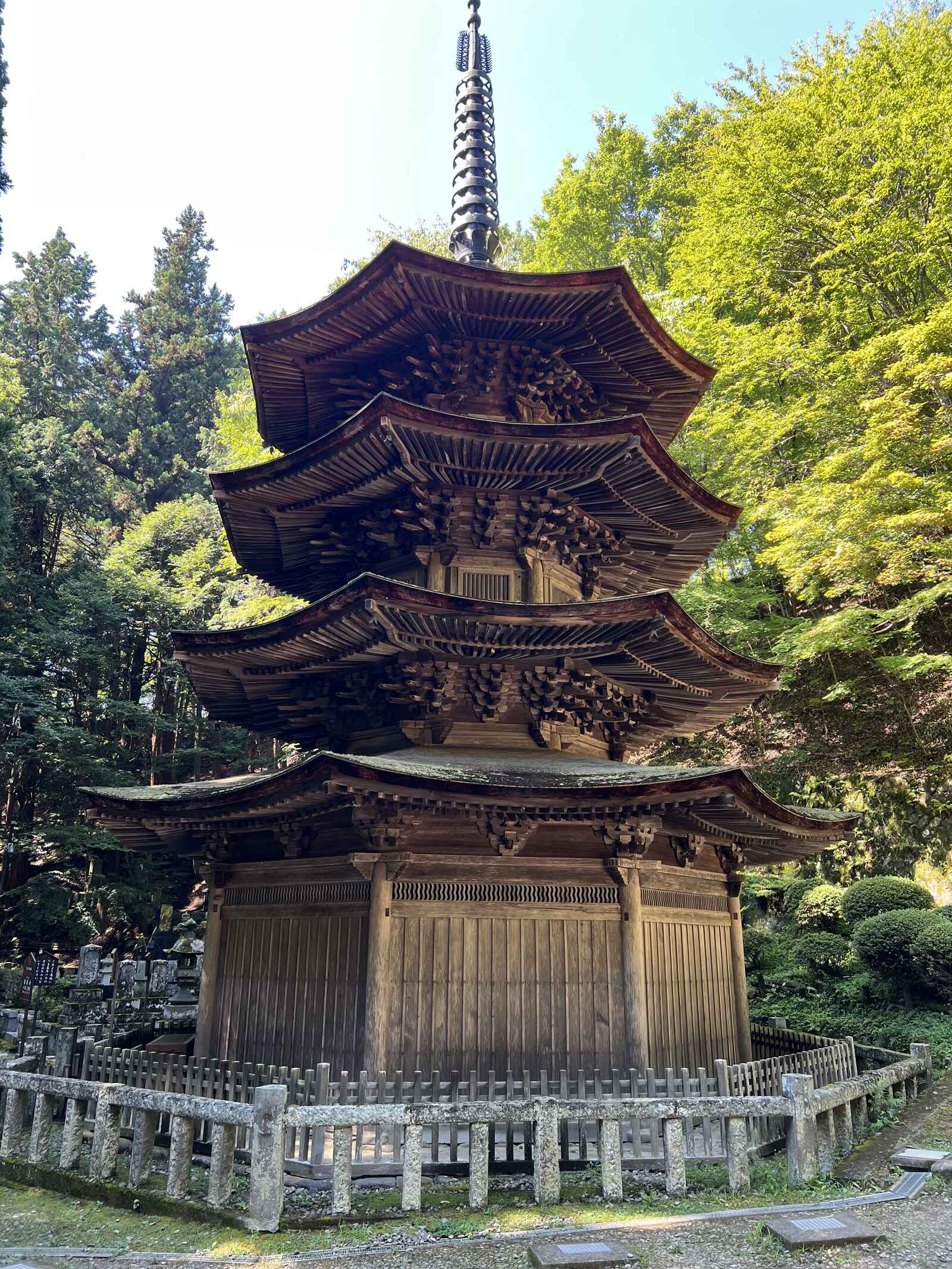 安楽寺.jpeg