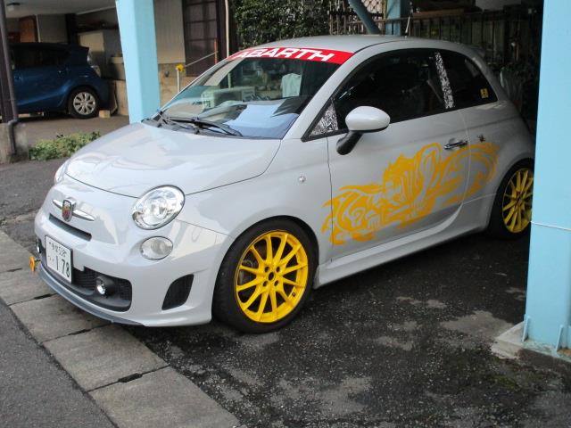 アバルト500