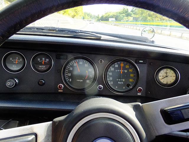 48126_2181882036_2large.jpg