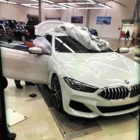 BMW-8-Series-1-2-thumb-471x471-221409.jpg