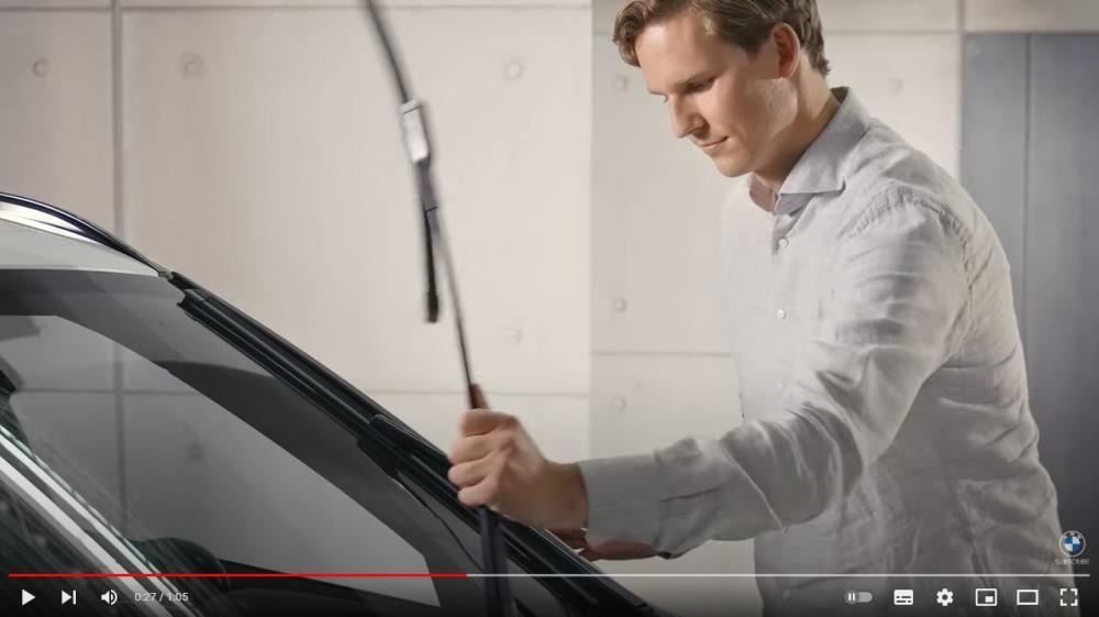 bmwwiper.jpg