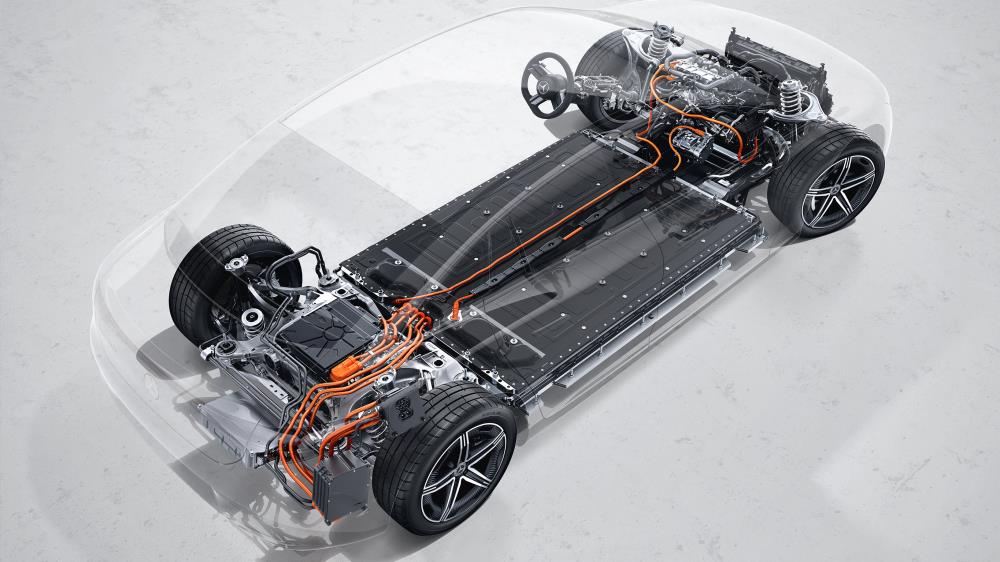 20220929-technology-electric-drive-01-eqe-2730x1536.jpg