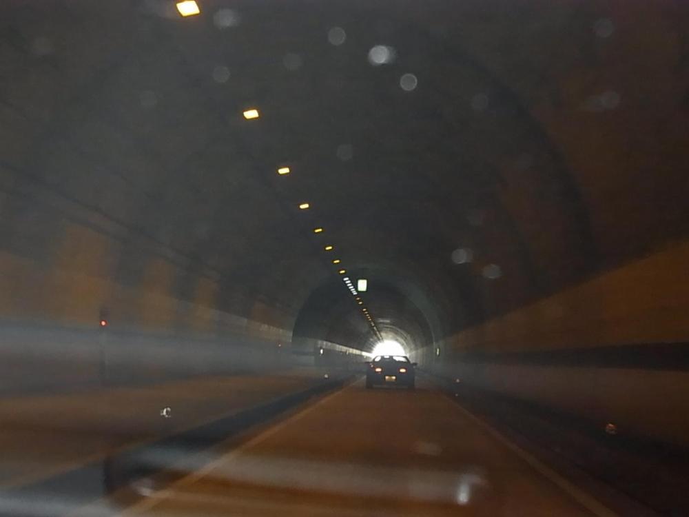 トンネル.jpg
